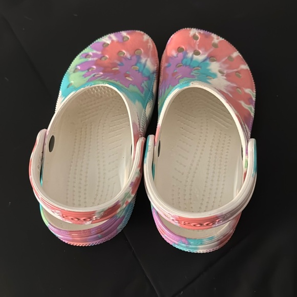 Crocs - Picture 2 of 3